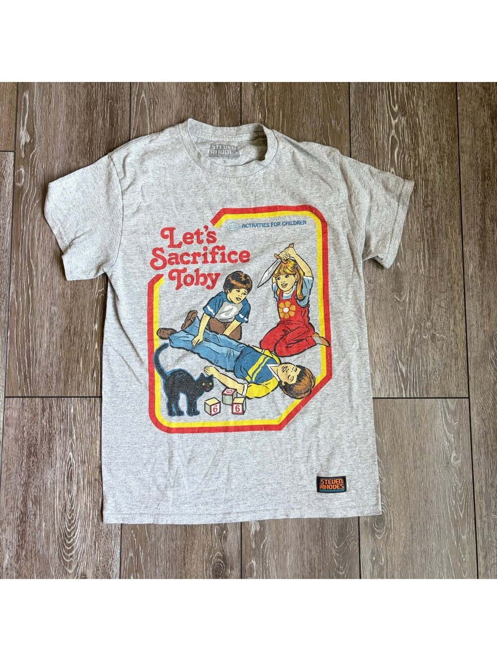 Steven Rhodes Let’s Sacrifice Toby Graphic T-Shirt Gray small